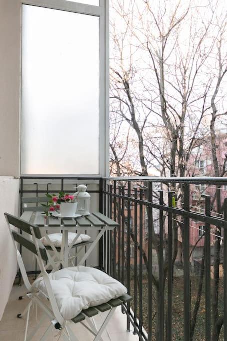 Апартаменты Loft Studio In The City Center София Экстерьер фото